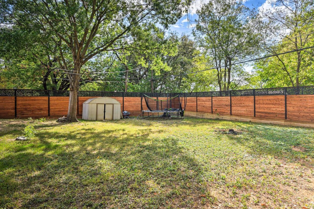 Arlington Family Retreat Home Gym, Patio And Yard Exteriér fotografie